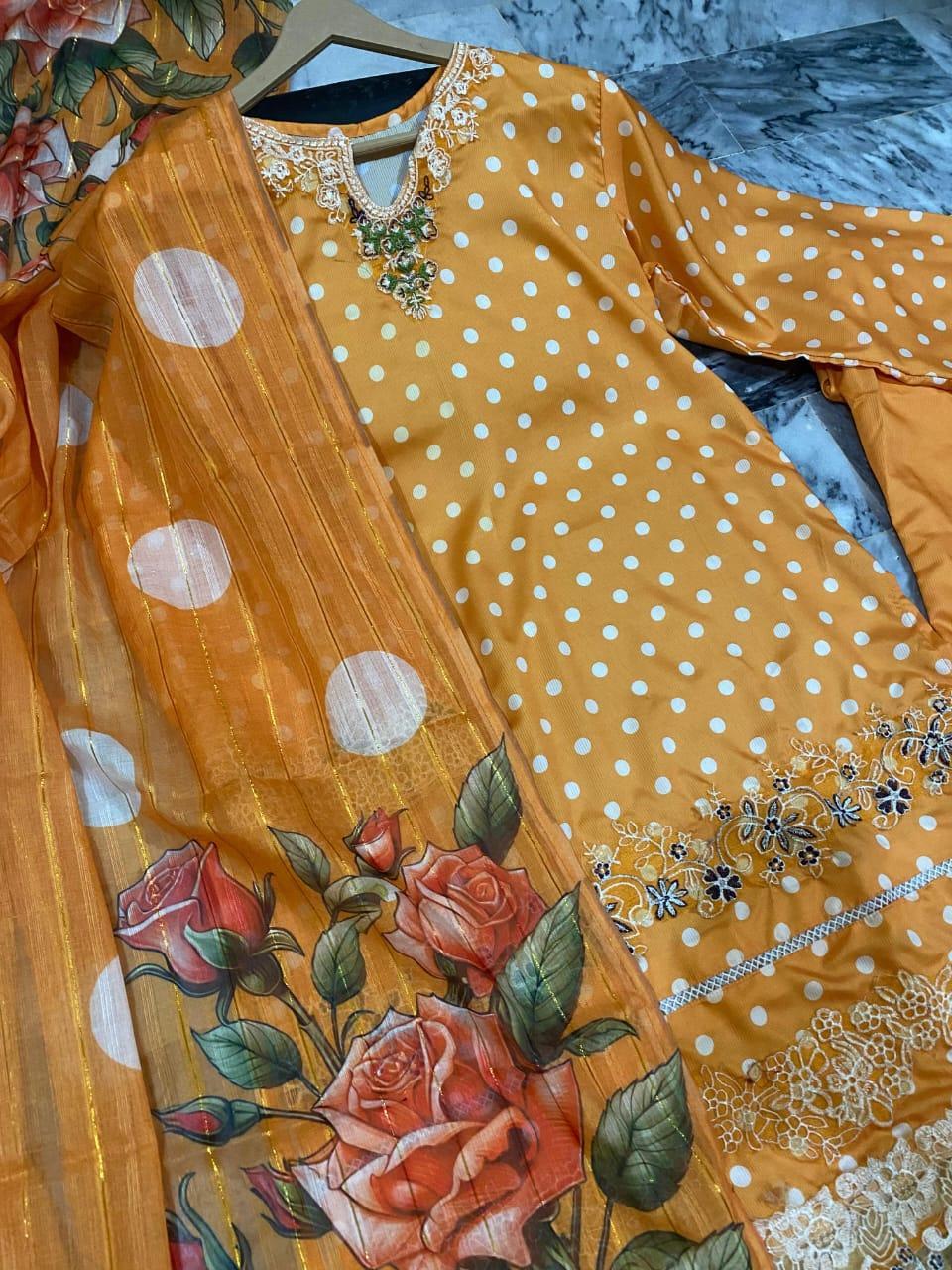 3 Pcs Women's Stitched Lawn Printed Suit
